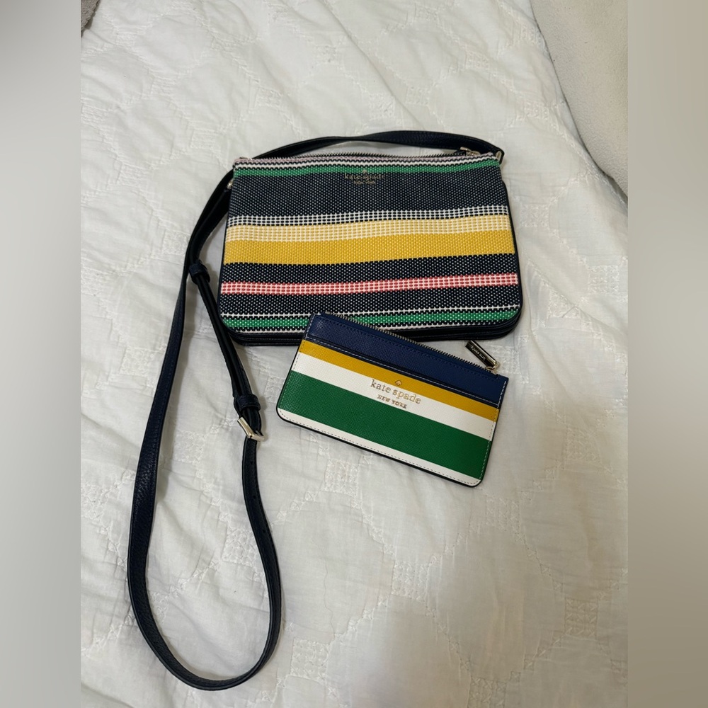 Kate Spade woven crossbody excellent condition